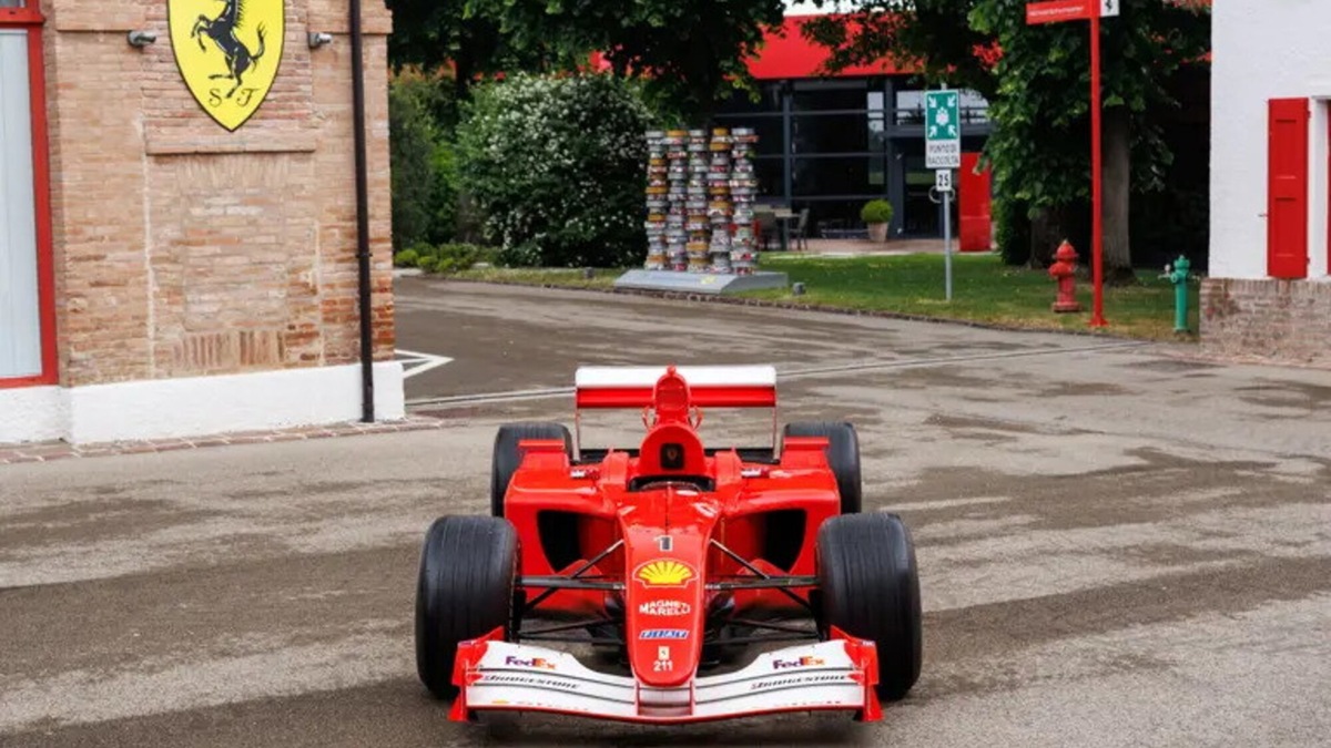 Ferrari F2001: la monoposto di Schumacher è stata venduta all'asta
