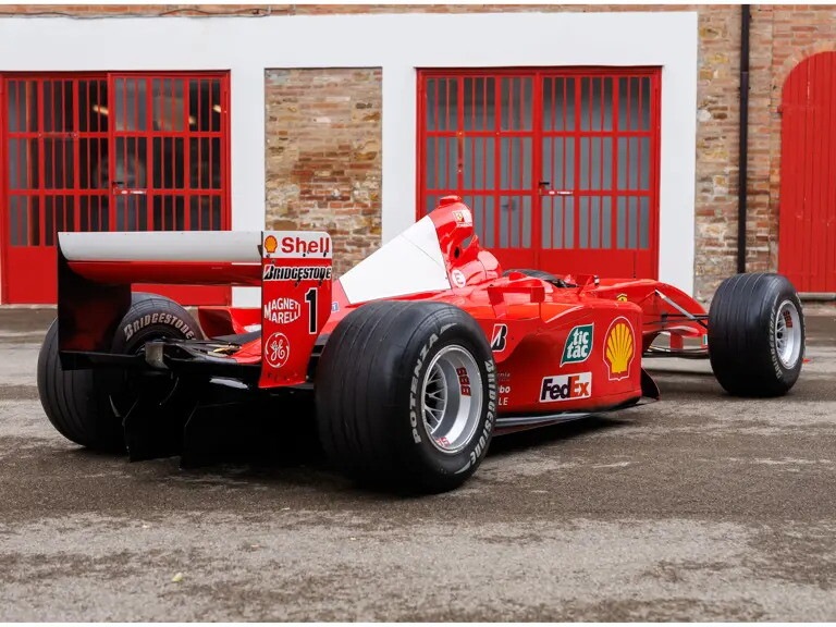 Ferrari F2001: la monoposto di Schumacher è stata venduta all'asta