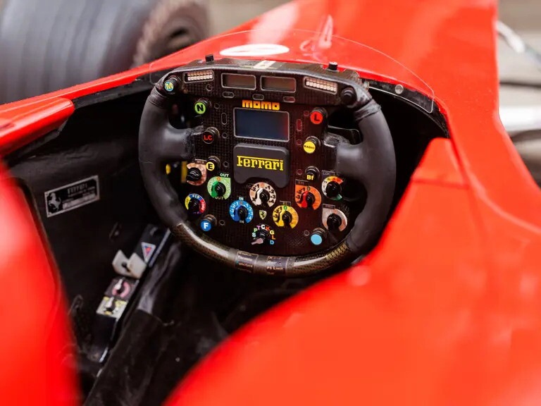 Ferrari F2001: la monoposto di Schumacher è stata venduta all'asta