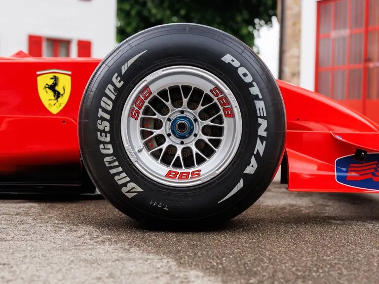 Ferrari F2001: la monoposto di Schumacher è stata venduta all'asta