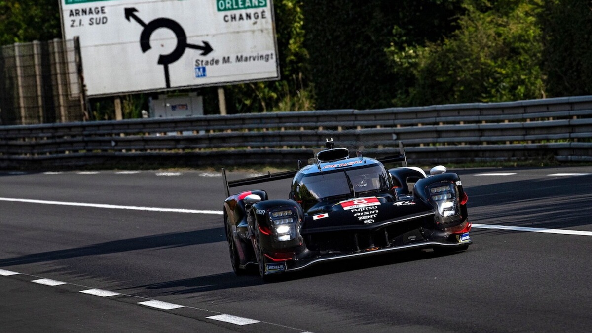 24 Ore Le Mans: Toyota fa il miglior tempo nei test, Ferrari riferimento al mattino
