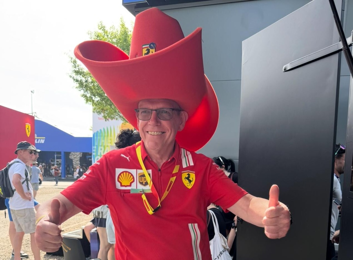 Le Mans, le foto del paddock