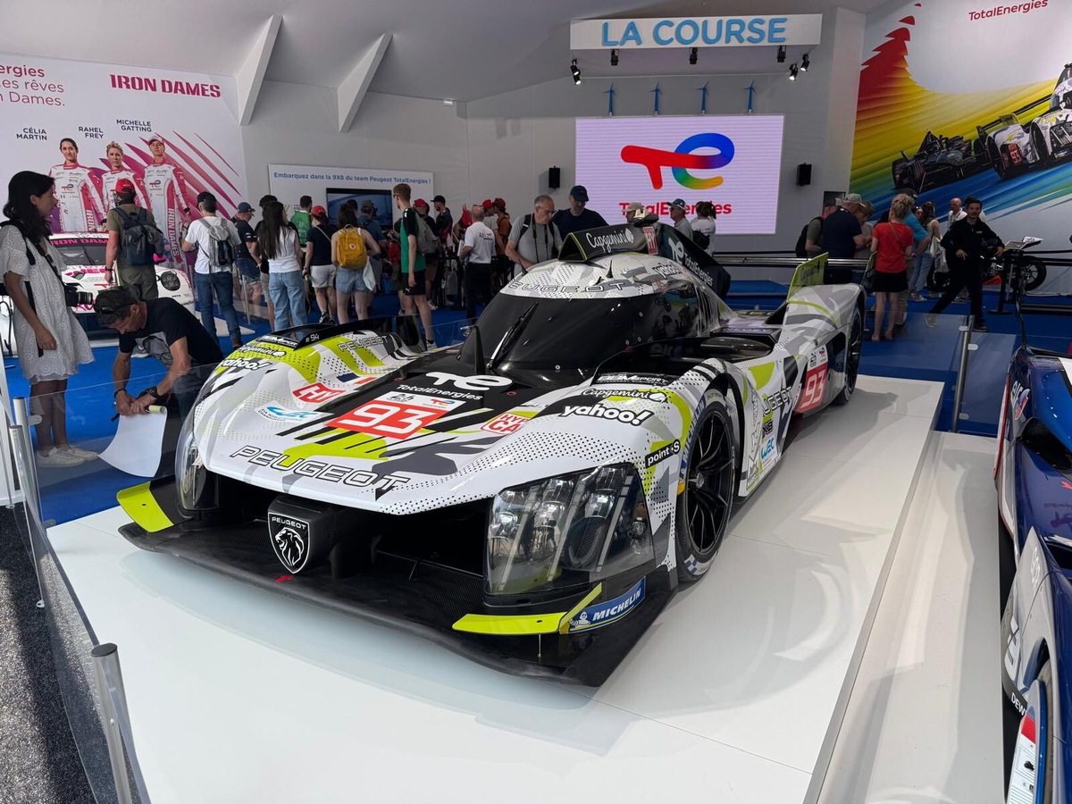 Le Mans, le foto del paddock