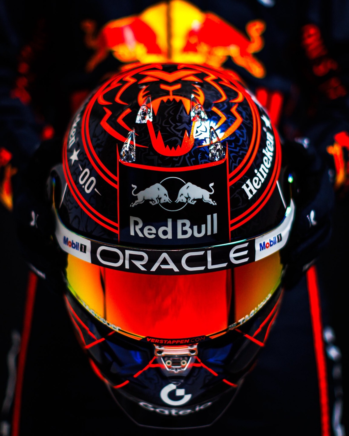 GP Austria: Max Verstappen svela il nuovo casco per il Red Bull Ring
