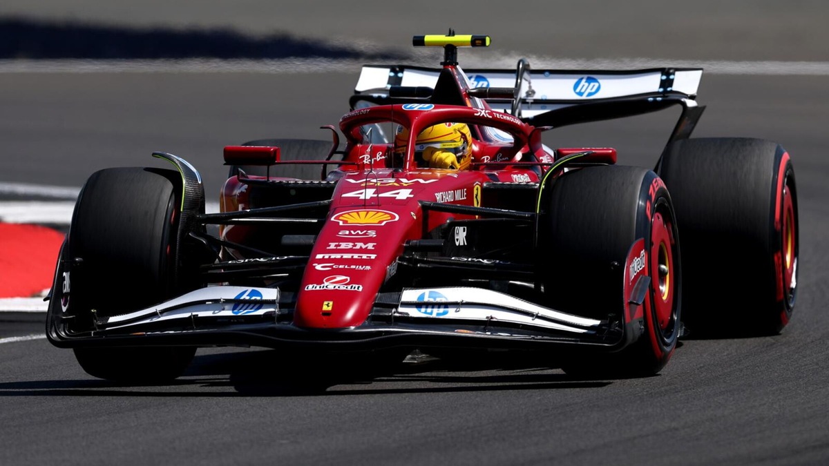 GP Gran Bretagna, FP1: Hamilton precede le McLaren e Leclerc