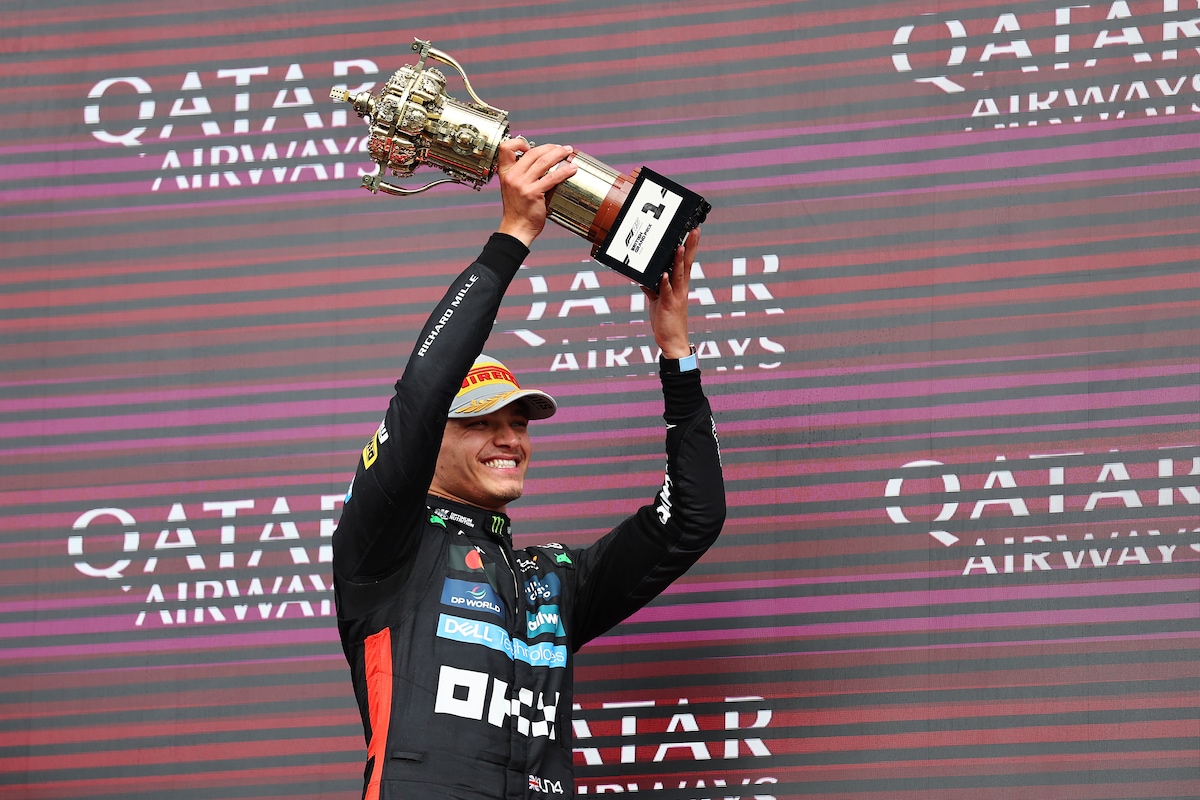 Lego sale sul podio a Silverstone: i trofei interamente realizzati in mattoncini