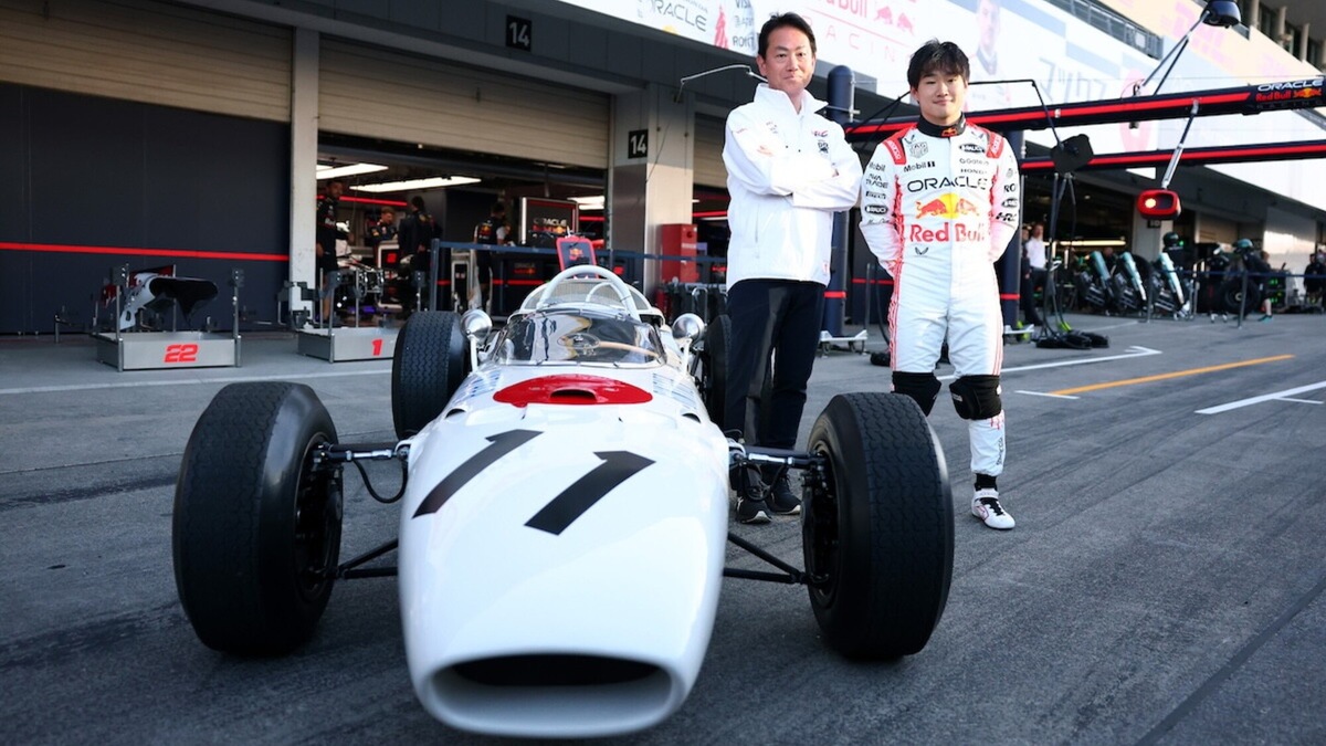 Honda e il ritorno ai V8: tutto fermo ma torneremo a parlarne