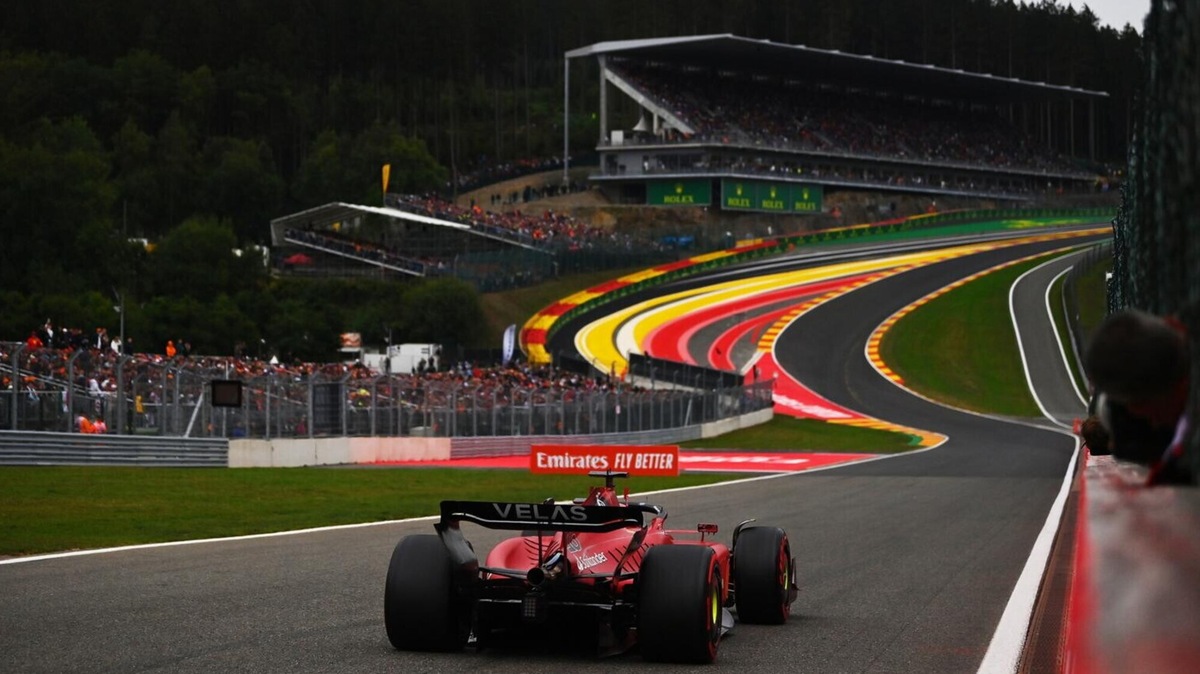 Gp Belgio, FP1: Verstappen insidia la doppietta McLaren, con Piastri primo e Norris terzo