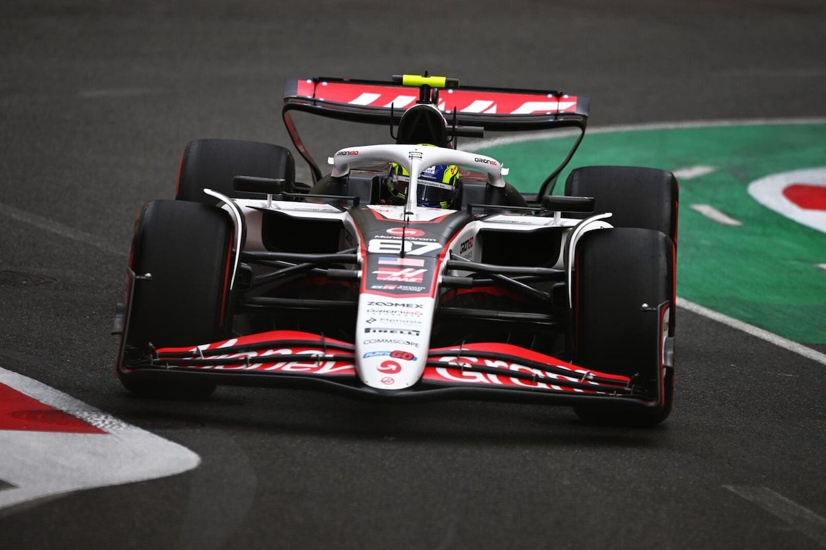 La griglia di partenza del GP dell'Azerbaijan: Carlos Sainz in P2, dietro a Max Verstappen