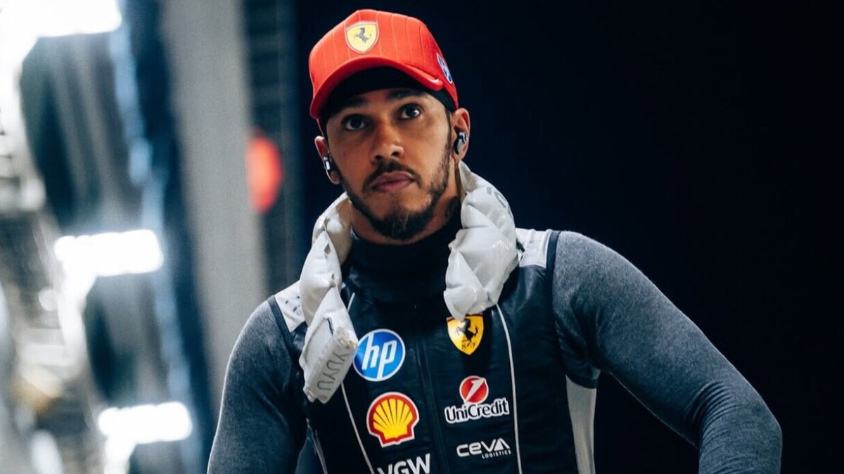 Hamilton e il messaggio social: “Settimana dura, ma provo gratitudine. Forza Ferrari”