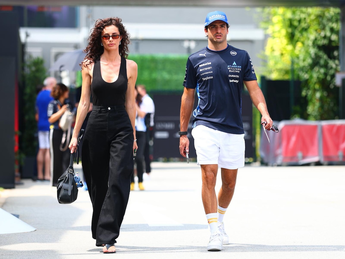 Carlos Sainz e la passione Ferrari: cresce la sua collezione privata