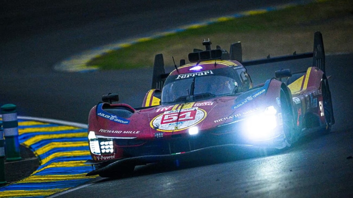 Ferrari, Pier Guidi suona la carica: "In Bahrain per chiudere il 2025 nel migliore dei modi"