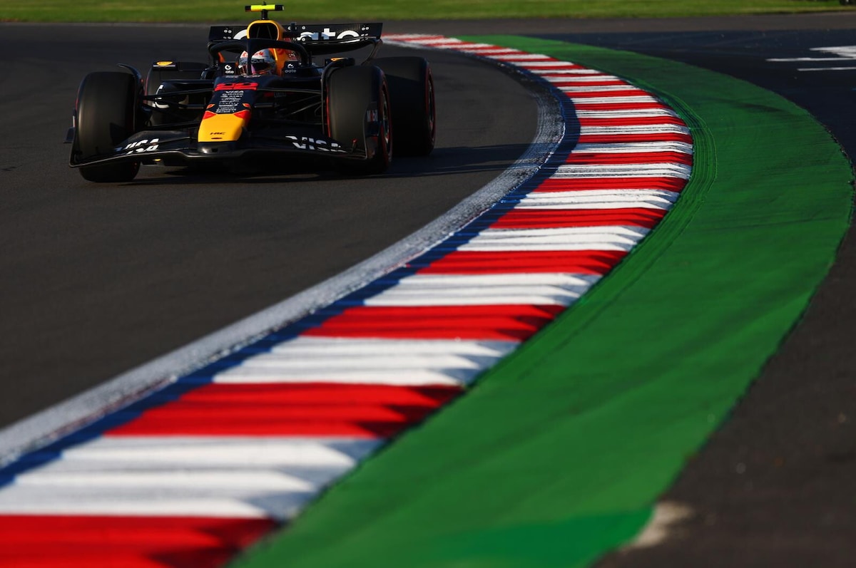 Colpo Ferrari: Leclerc in prima fila, Hamilton terzo. Ecco la griglia di partenza del GP del Messico