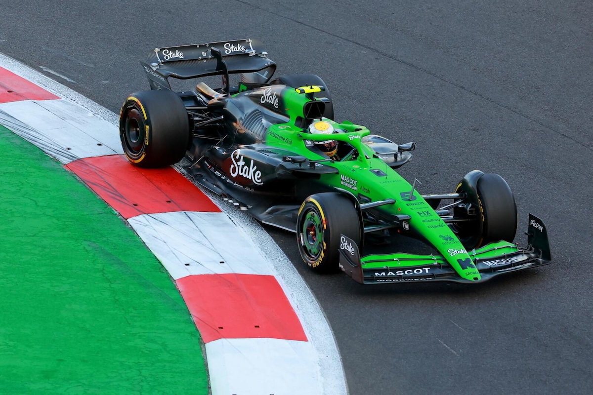 Colpo Ferrari: Leclerc in prima fila, Hamilton terzo. Ecco la griglia di partenza del GP del Messico