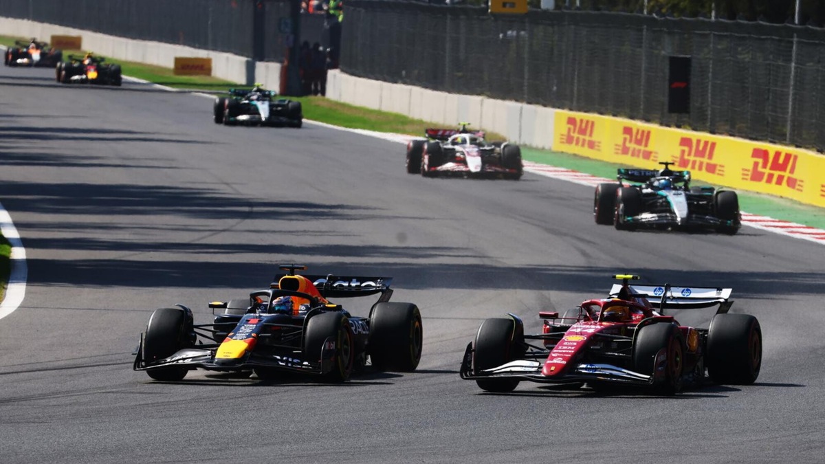 Hamilton, la penalità cambia tutto: "Episodio di gara, sono stato l'unico a essere penalizzato"