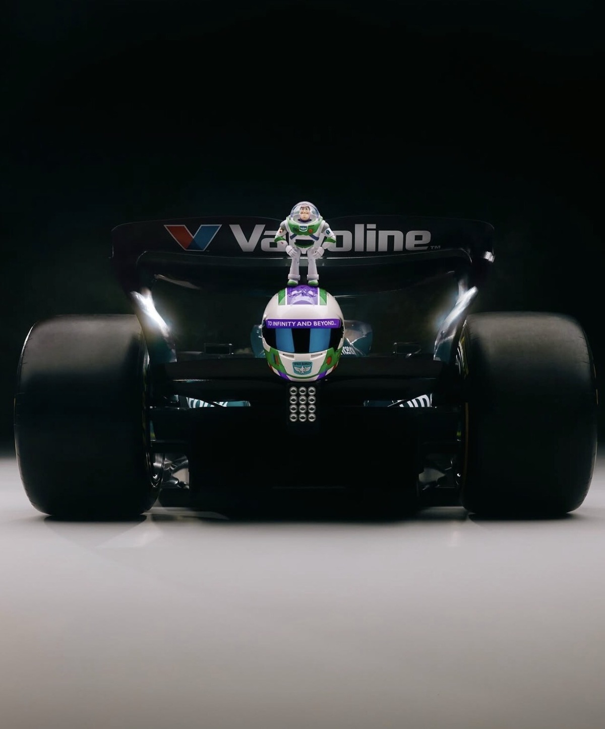 Aston Martin celebra i 30 anni di Toy Story con Disney Pixar