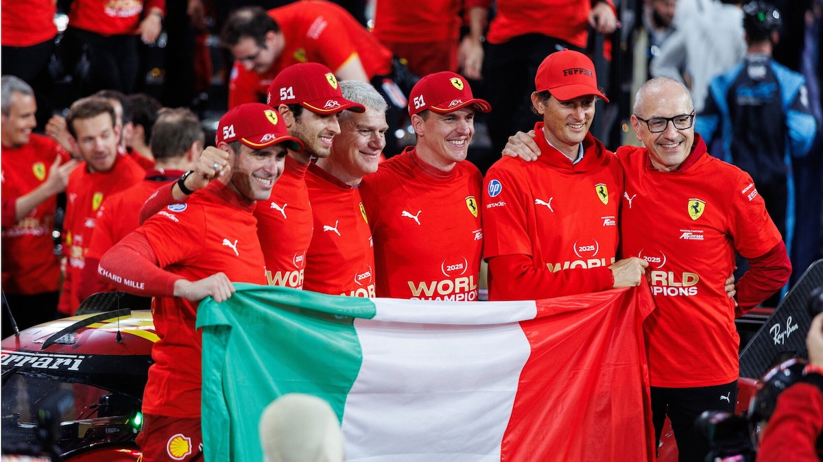 Ferrari, le foto del trionfo in Bahrain