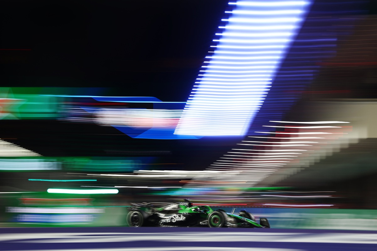 GP Las Vegas, la griglia di partenza: Hamilton e Antonelli fuori in Q1