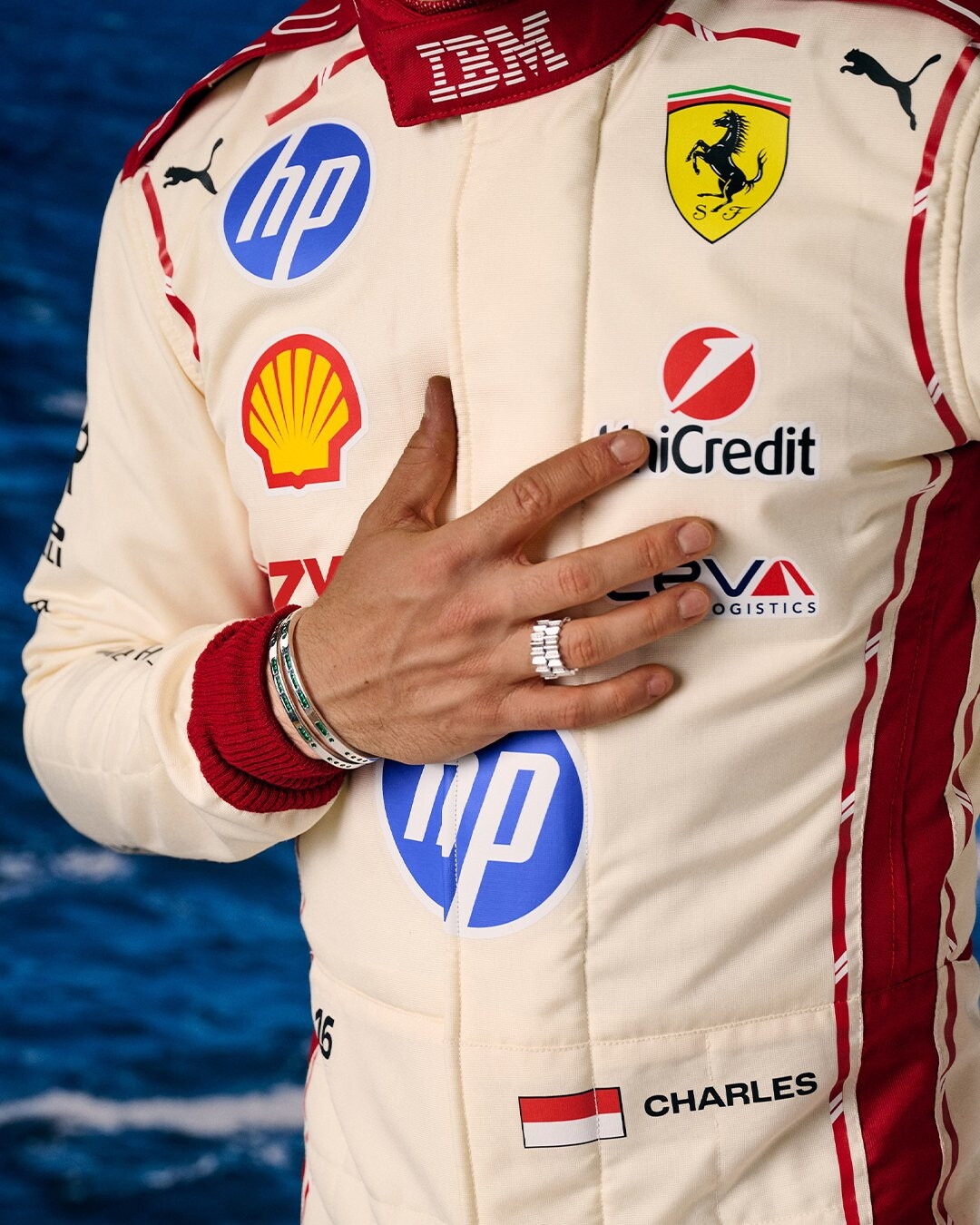 Leclerc, tuta speciale per il GP di casa con i colori di Monaco