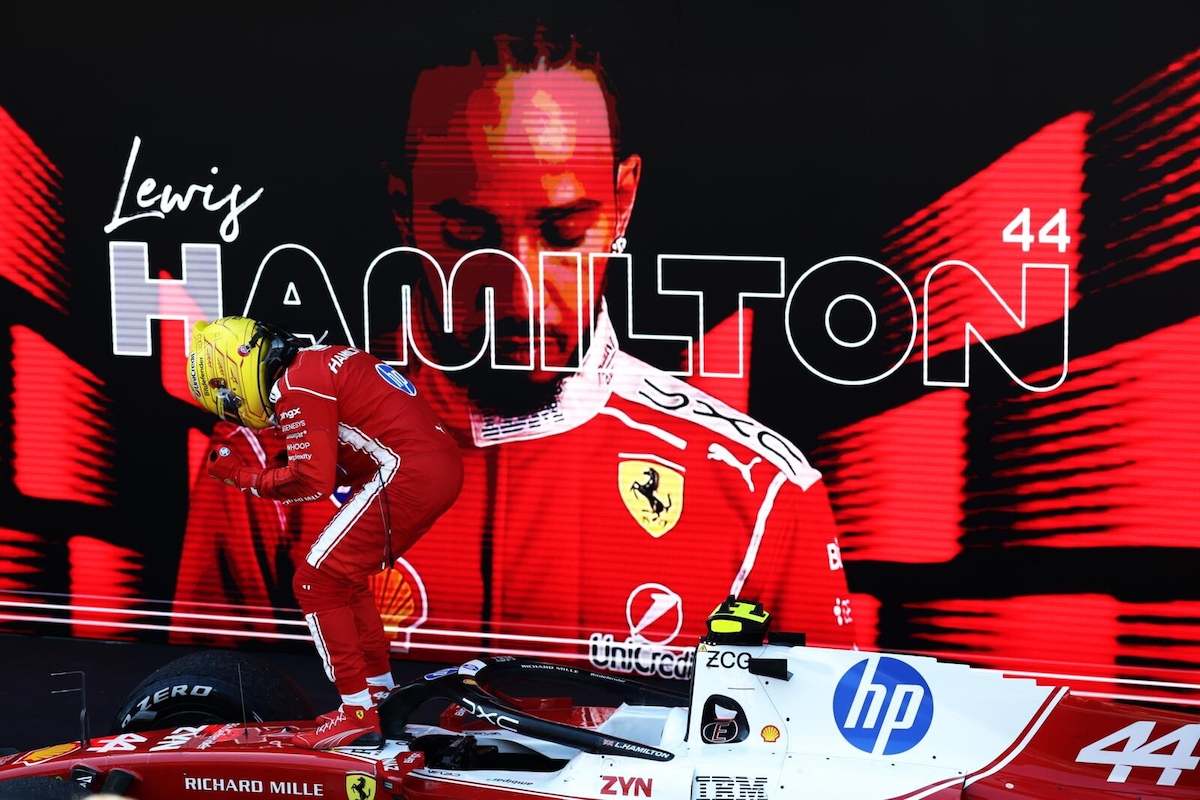 Lewis Hamilton vince la sua prima gara in Ferrari!