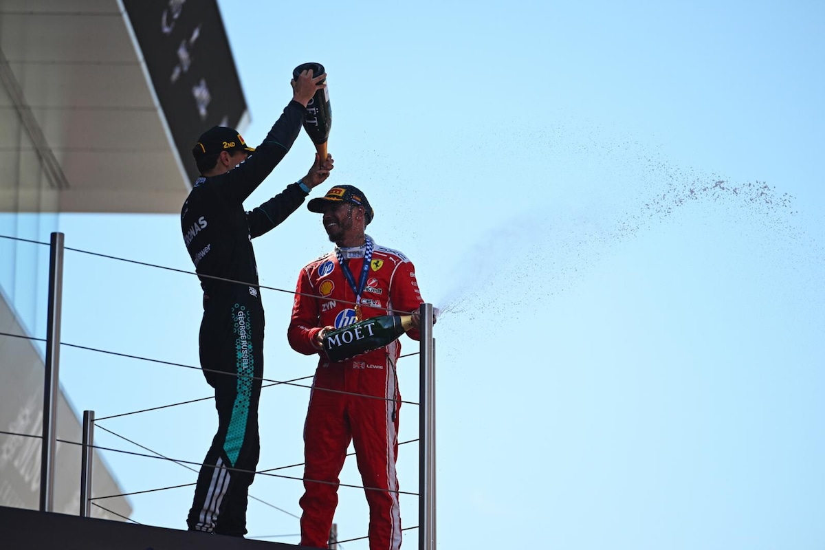 Hamilton sale sul gradino più alto a Barcellona per la prima volta in Rosso