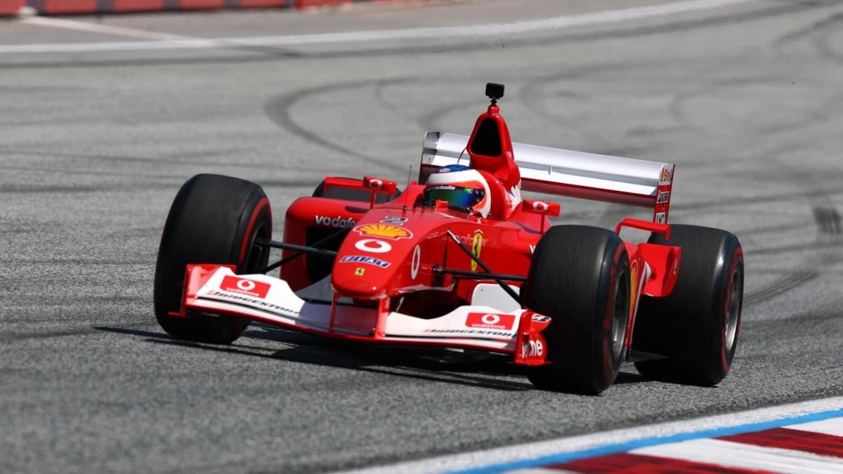 Dalla Tyrrell a 6 ruote alle Ferrari di Schumi e Lauda: parata di leggende al GP Austria