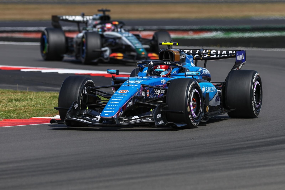 F1, la classifica Costruttori dopo Silverstone: Ferrari si avvicina a Mercedes