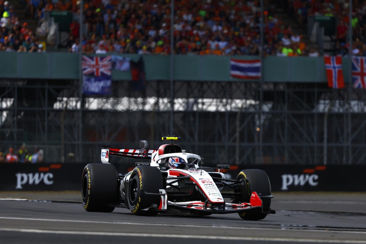 F1, la classifica Costruttori dopo Silverstone: Ferrari si avvicina a Mercedes