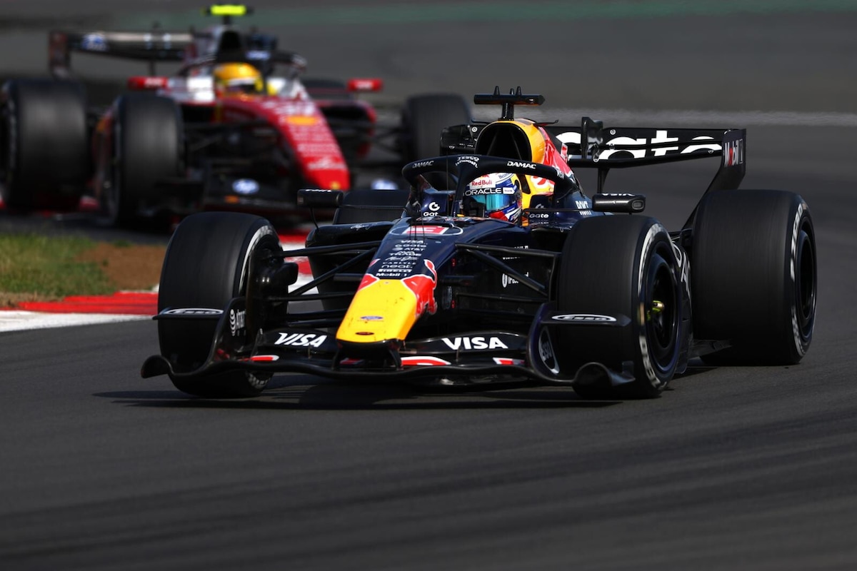 F1, la classifica Costruttori dopo Silverstone: Ferrari si avvicina a Mercedes