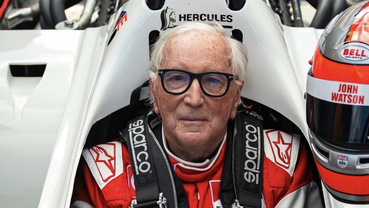 John Watson torna al volante della McLaren MP4/1, la storia si fa a Silverstone