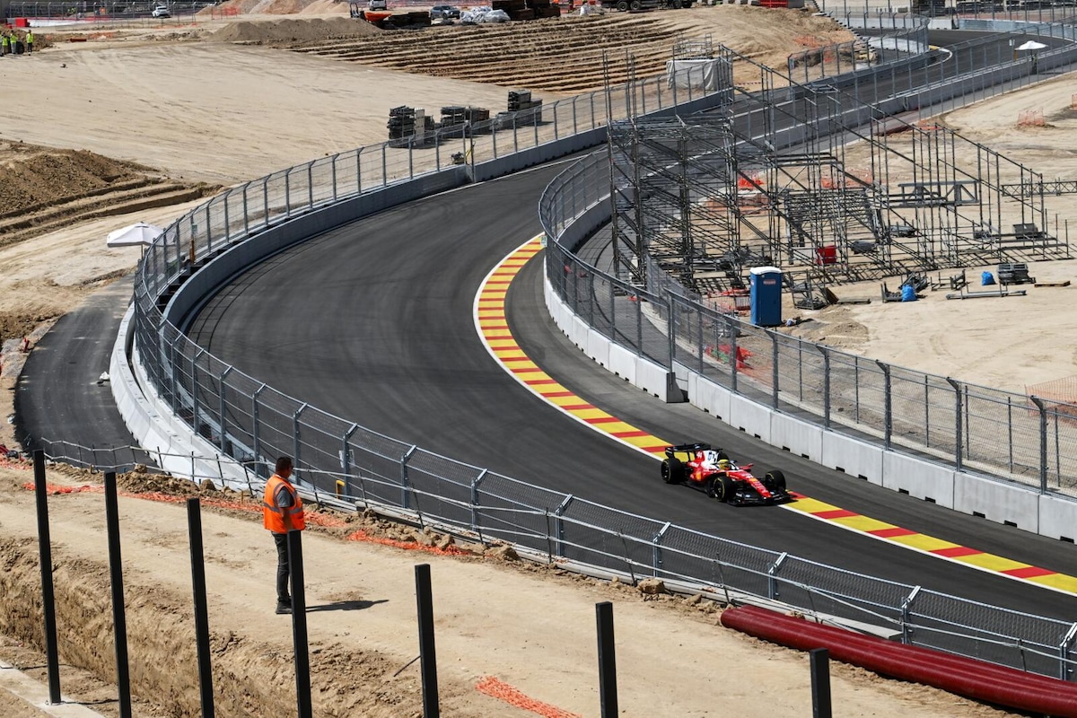 Ferrari in pista al Madring: le foto del debutto