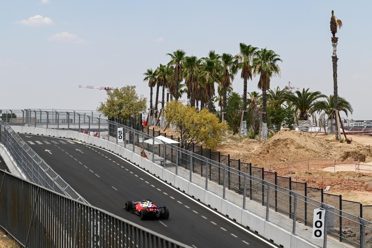 Ferrari in pista al Madring: le foto del debutto