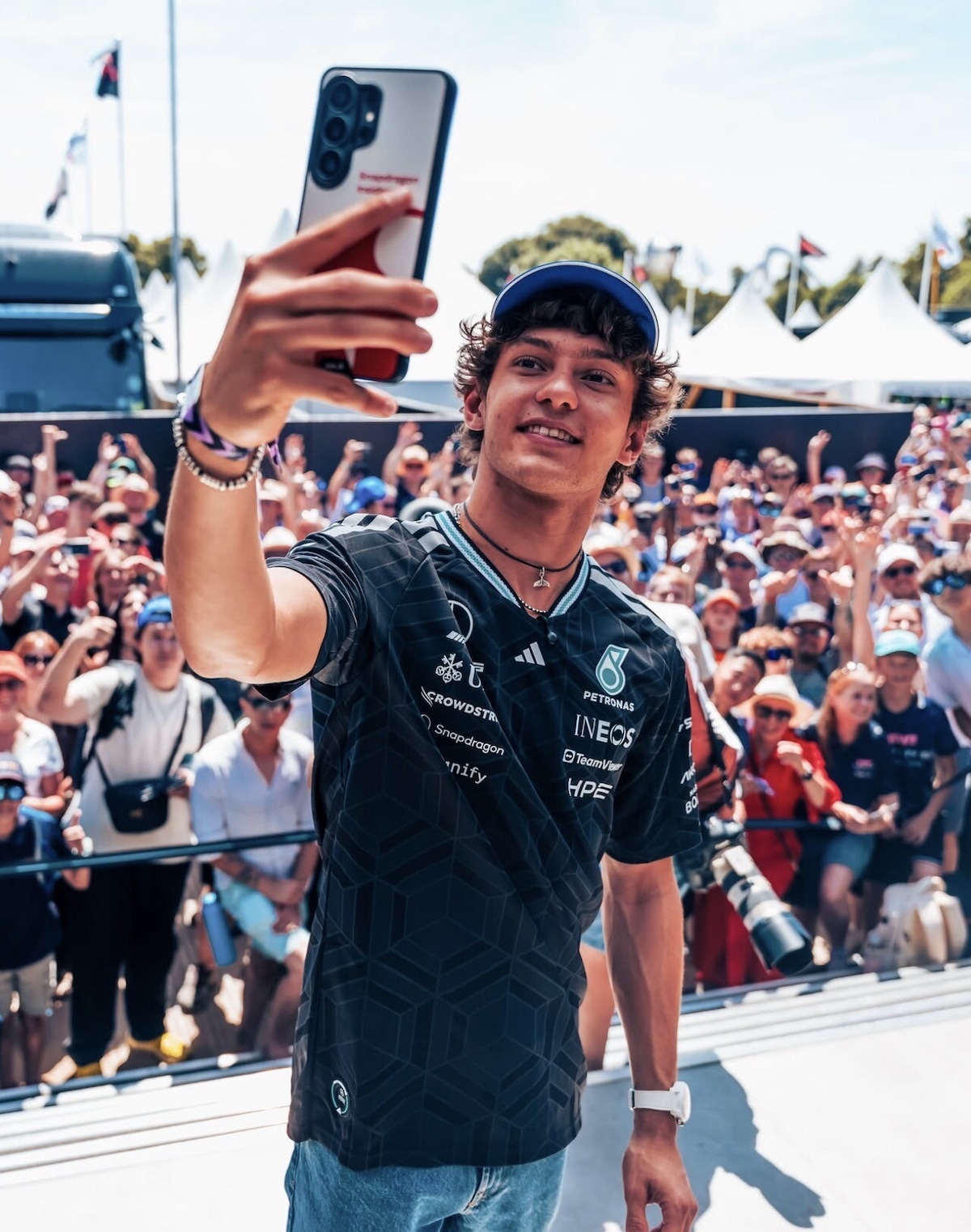 Kimi Antonelli protagonista a Goodwood