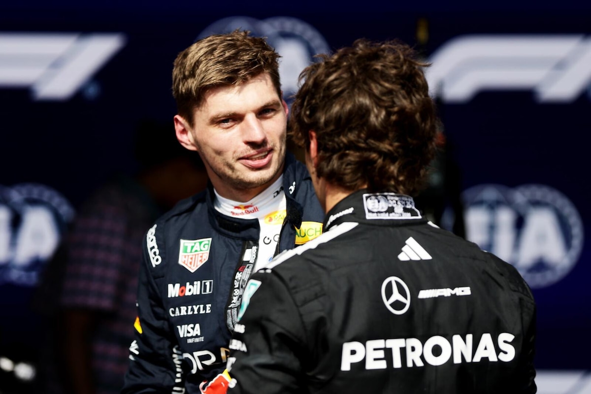 Spa, Barry Baltus consegna il ruotino Pirelli ad Antonelli