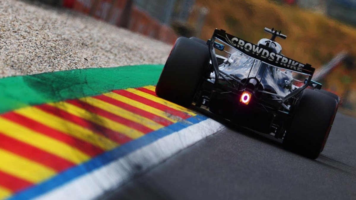 Antonelli, Russell ed i misteri della PU Mercedes: è il tempo dell'intelligenza artificiale in F1