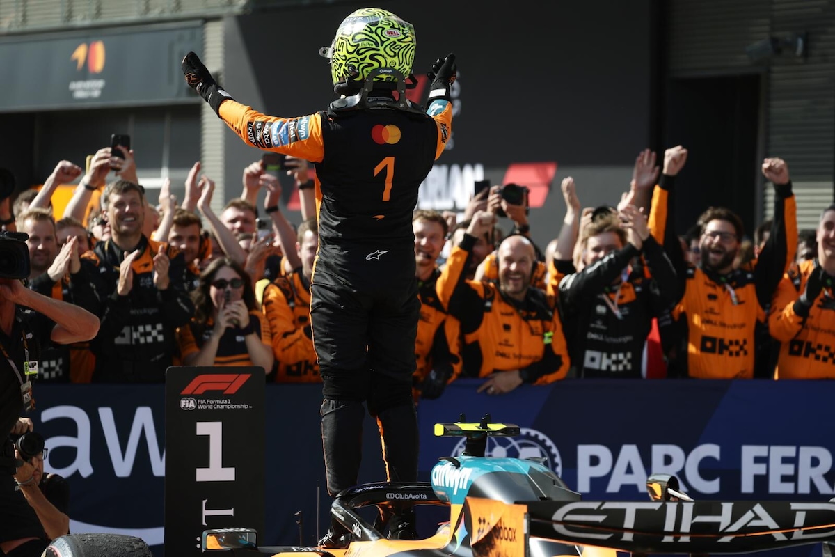 Il podio in Ungheria. La festa dei due campioni iridati e Antonelli
