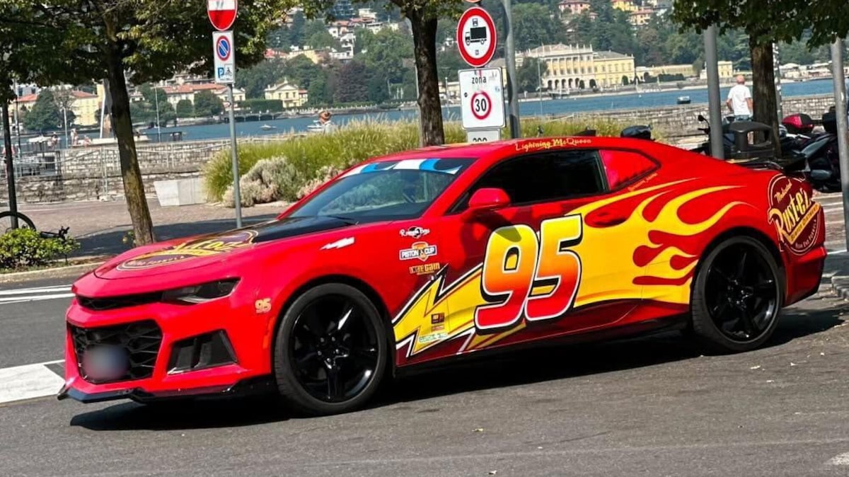 Da Cars alla realtà: la Camaro di Saetta McQueen conquista le strade e fa sognare