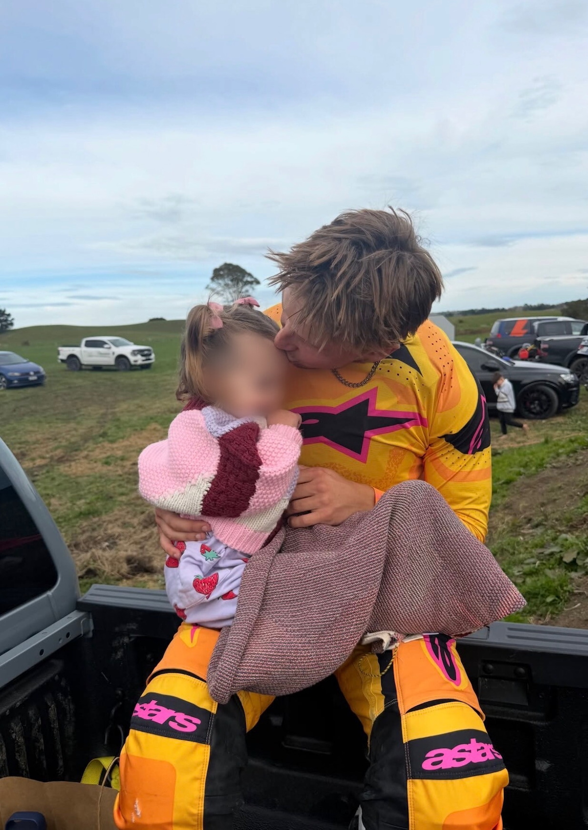 Liam Lawson: la pausa estiva con il motocross