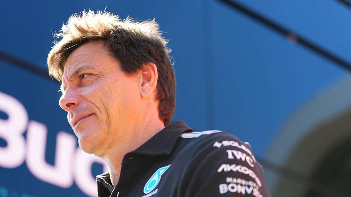 F1 e rivalità, quando i duelli vanno oltre. Wolff: "Proposi il loro licenziamento"  