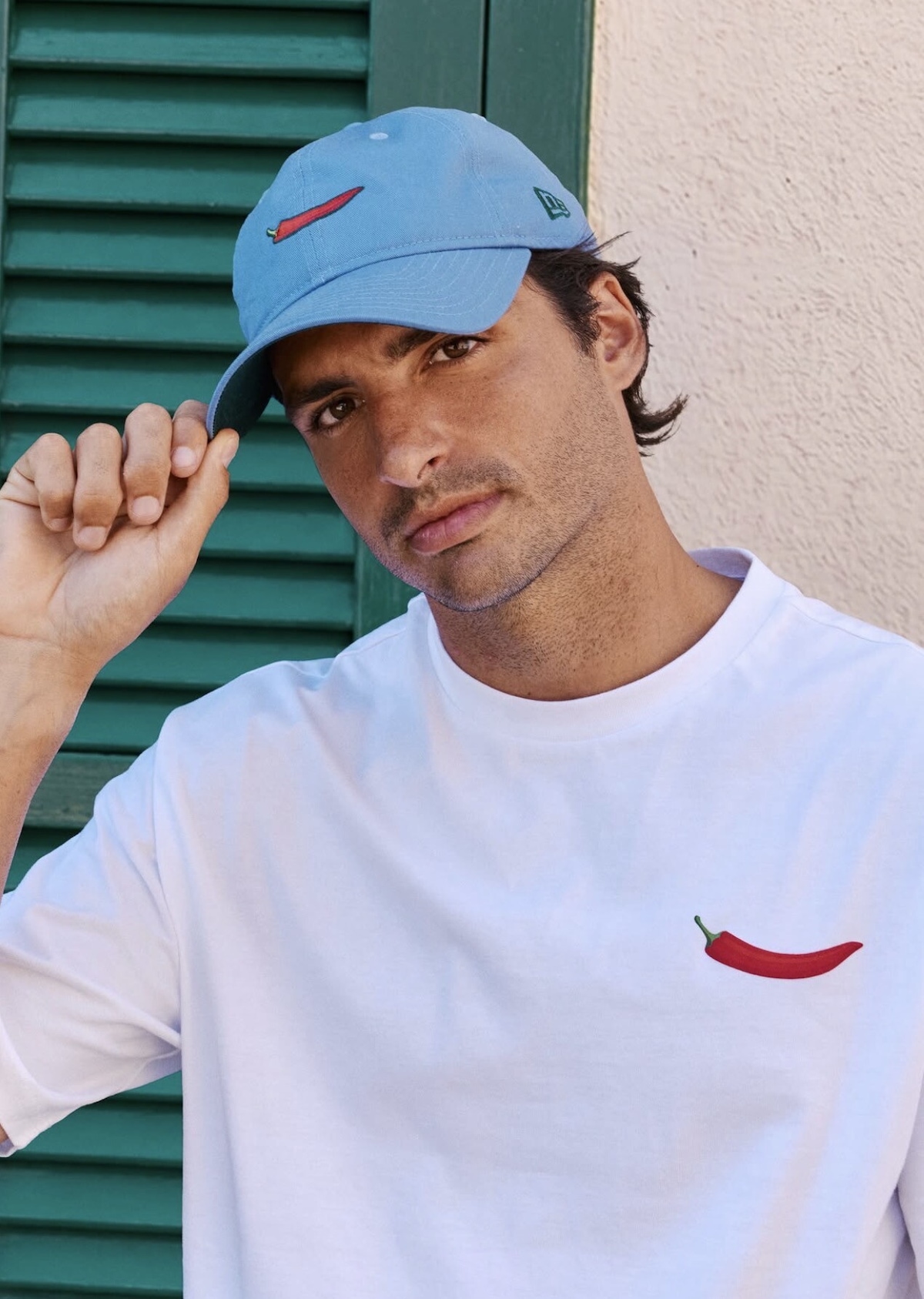 Carlos Sainz presenta TEAM FIFTY5, la collezione dedicata a Madrid