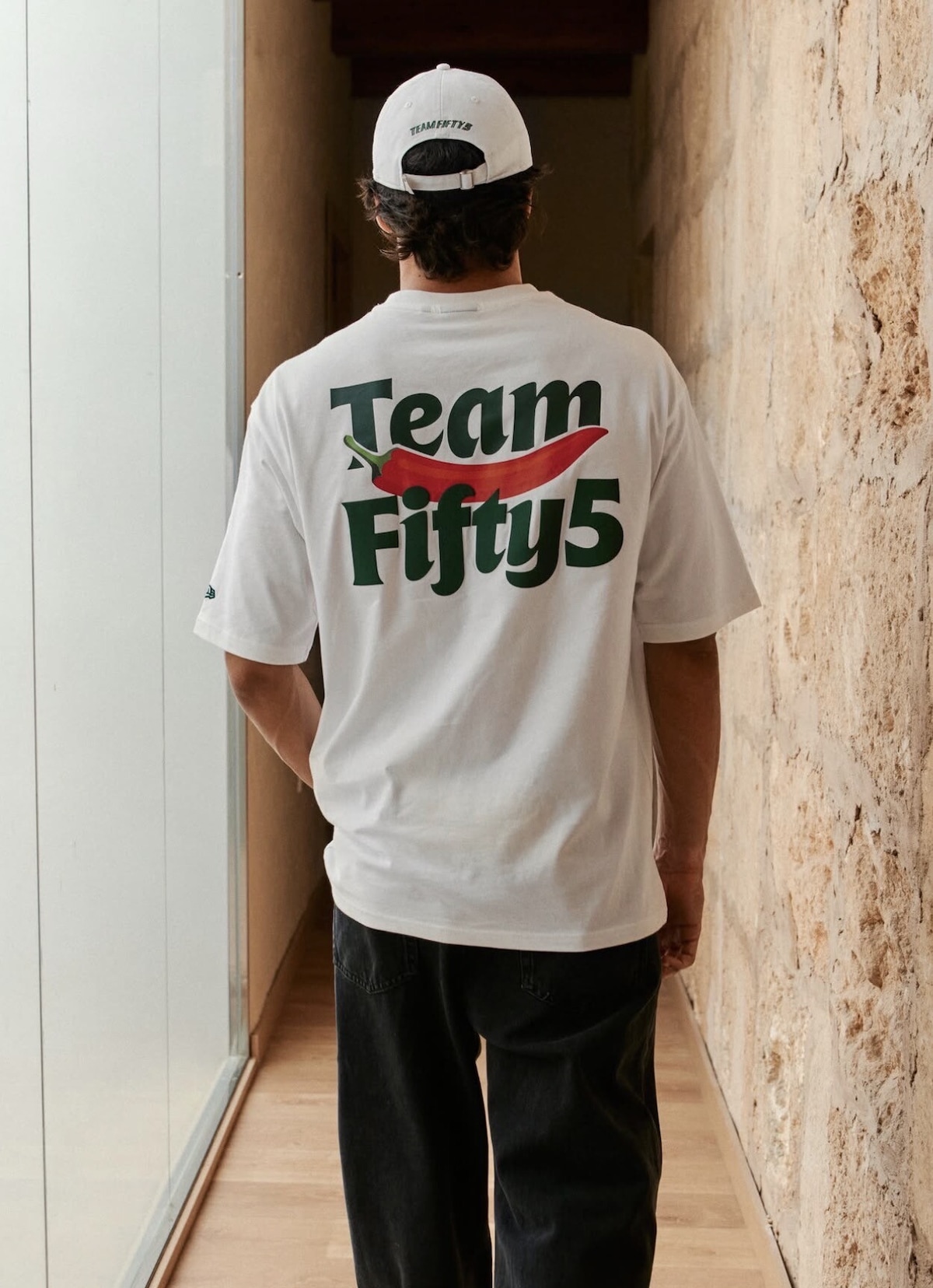 Carlos Sainz presenta TEAM FIFTY5, la collezione dedicata a Madrid