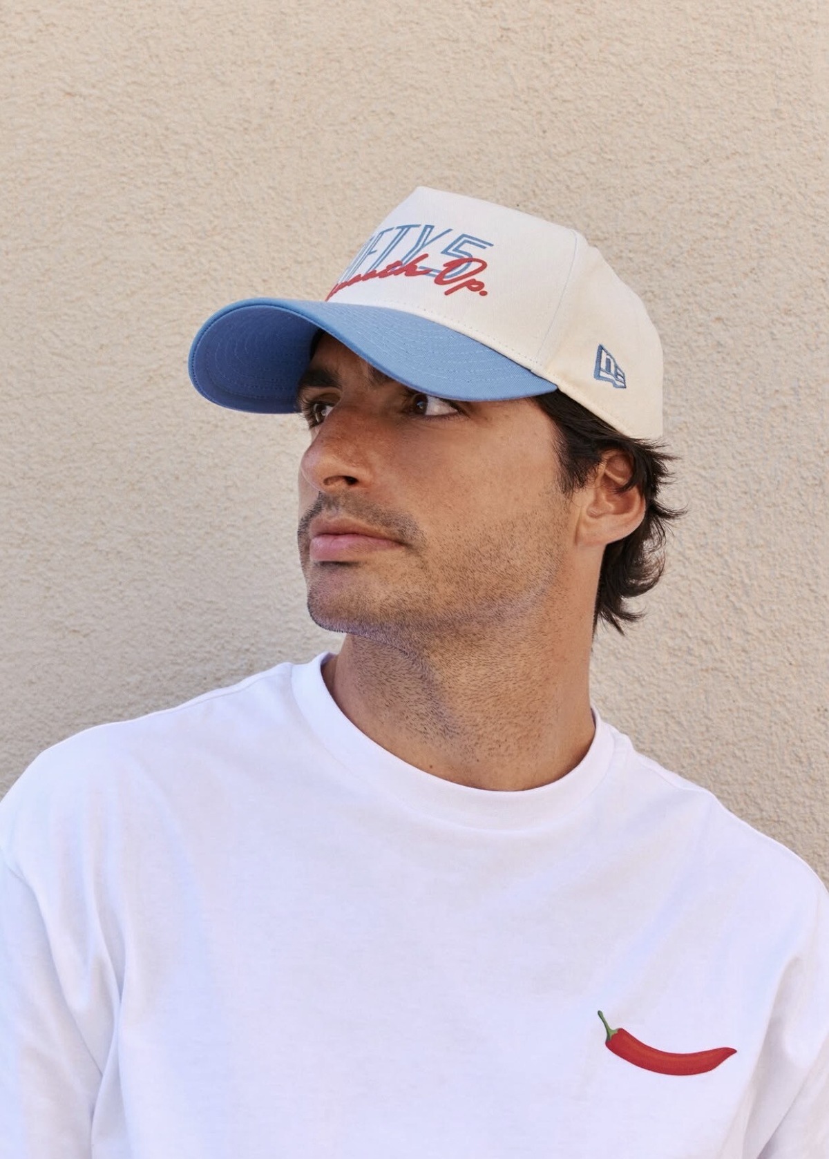 Carlos Sainz presenta TEAM FIFTY5, la collezione dedicata a Madrid