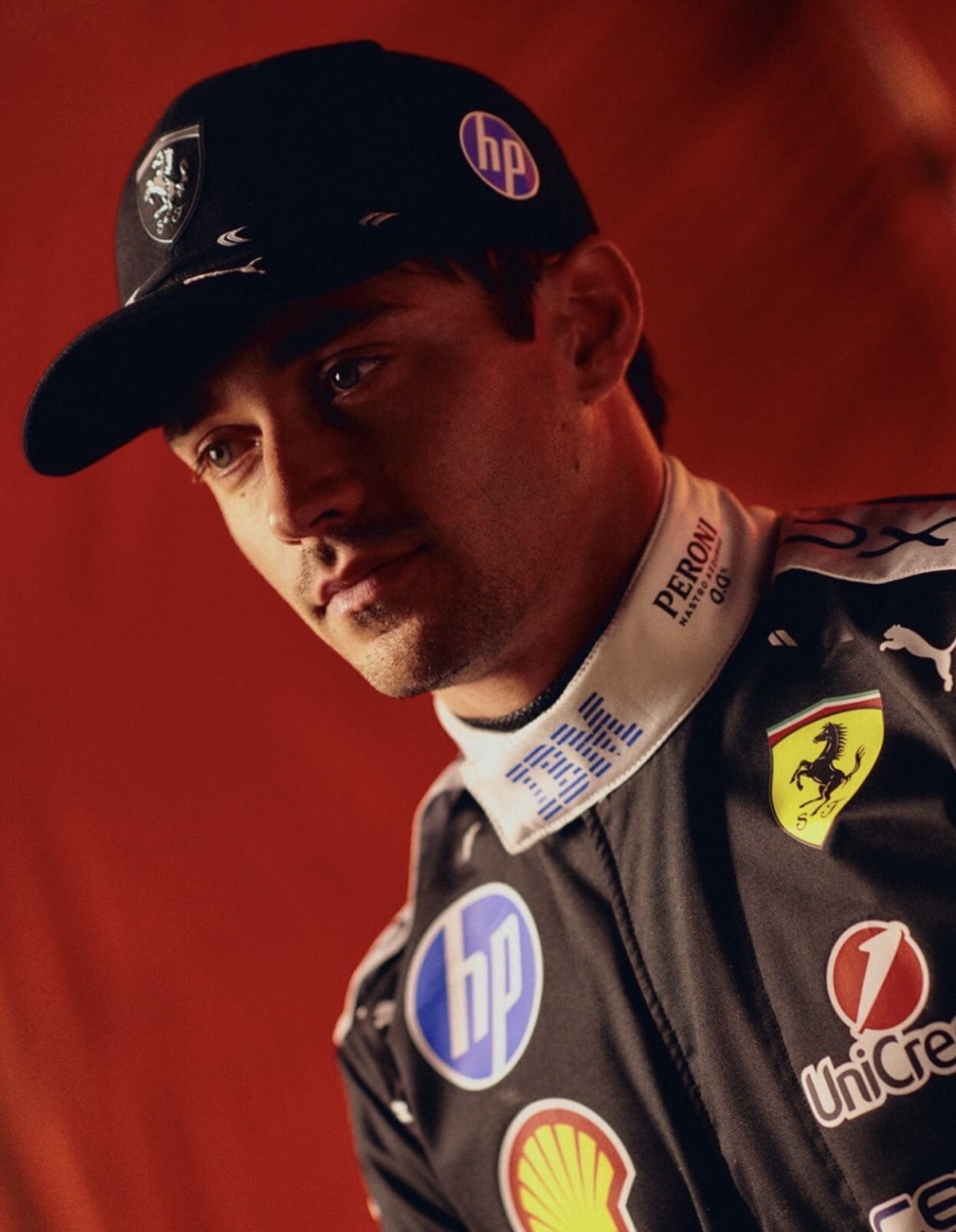 Charles Leclerc, il nuovo look per Singapore