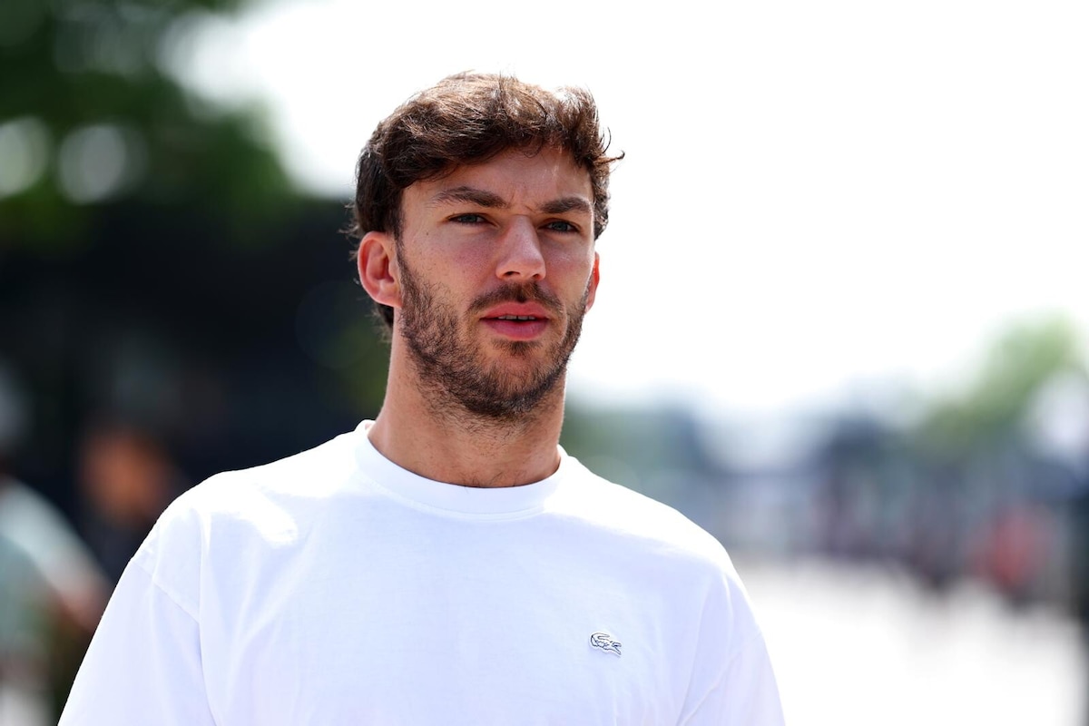 Si accendono i riflettori sul paddock di Sepang