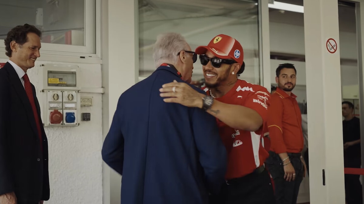 Hamilton e Leclerc provano nuova Ferrari Manuale