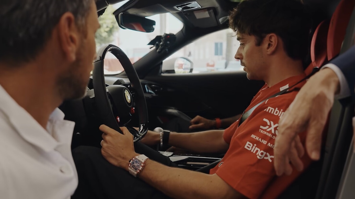 Hamilton e Leclerc provano nuova Ferrari Manuale