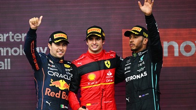 F1 Silverstone: vince Sainz, Leclerc penalizzato dalla strategia