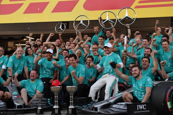 Vale più una saracinesca di Fiorano che sei titoli Mercedes