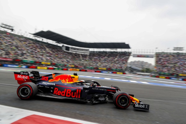 Verstappen, GP Messico: "Competitivi sul passo"