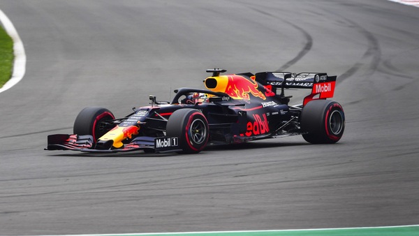 Verstappen, GP Messico: pole con giallo